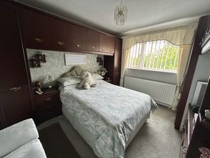 Photo 16- click for photo gallery
